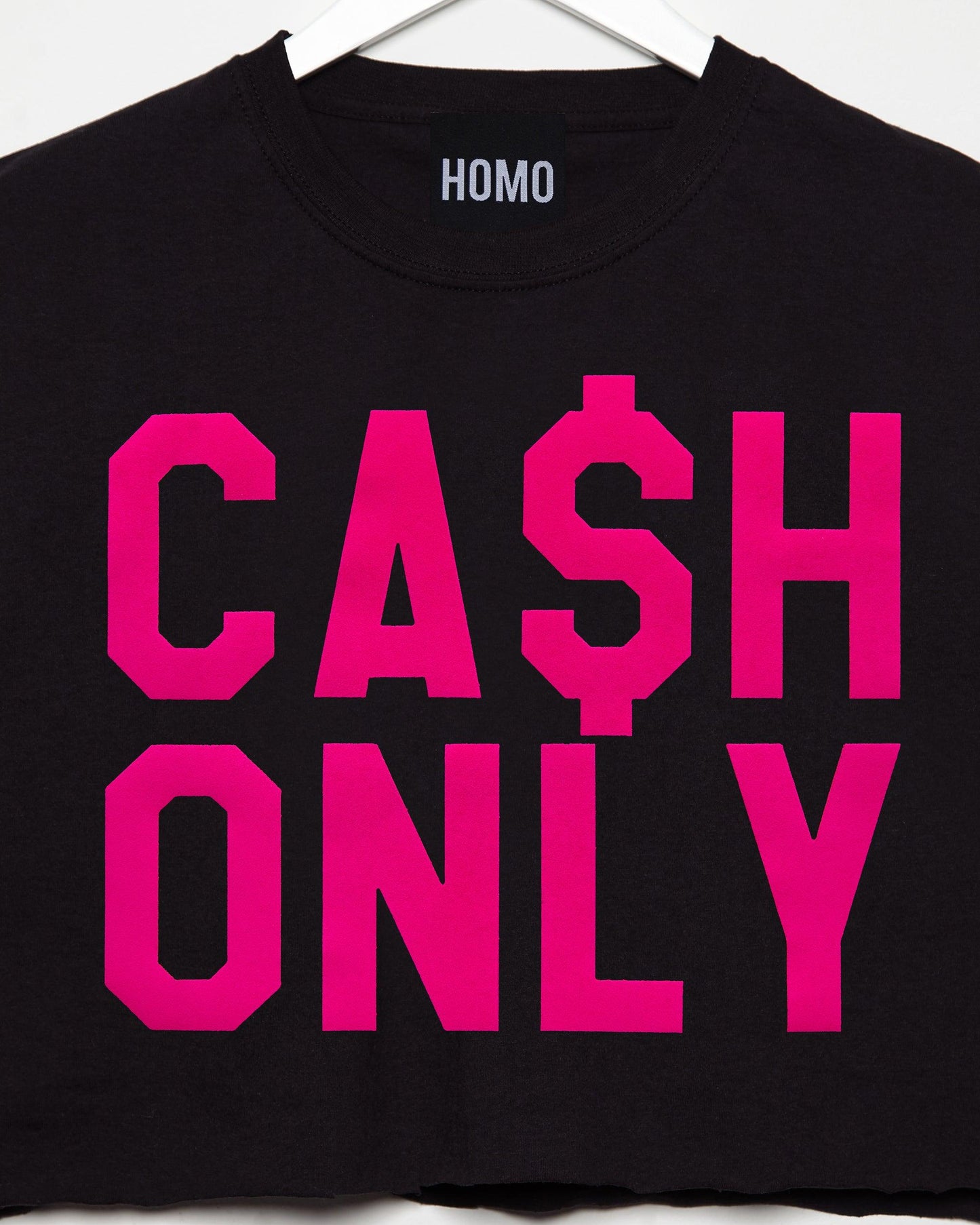 Fluorescent pink flock cash only - black crop top - HOMOLONDON