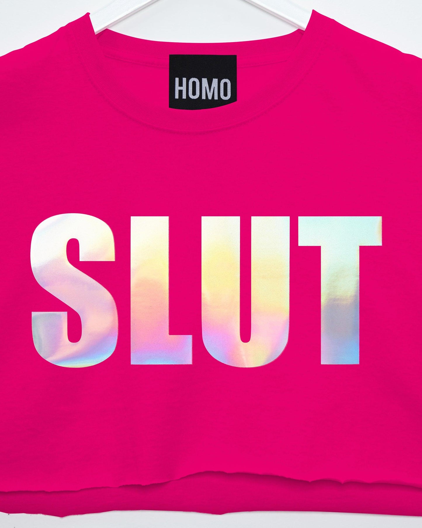 Hologram SLUT - fuchsia crop - HOMOLONDON