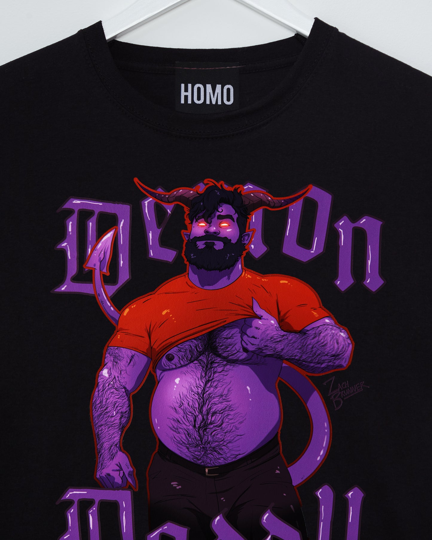 Demon daddy: chunky, hairy demon daddy on black - tshirt